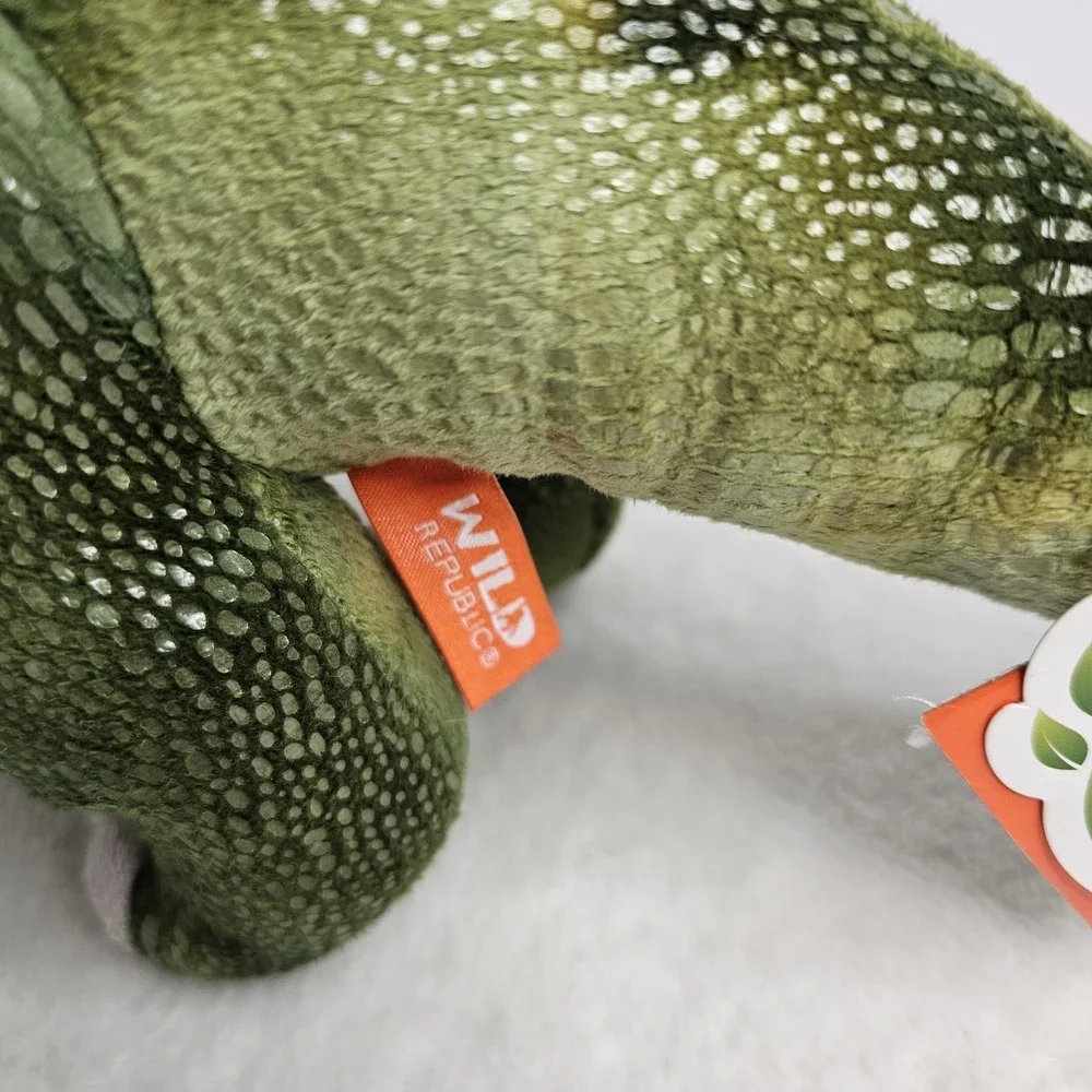Wild Republic Dinosaur Brontosaurus plush 21